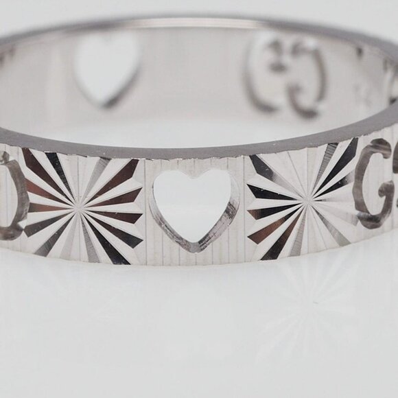Gucci 18k White Gold Icon Heart Cut Out Ring Size 6.5 - Picture 4 of 8